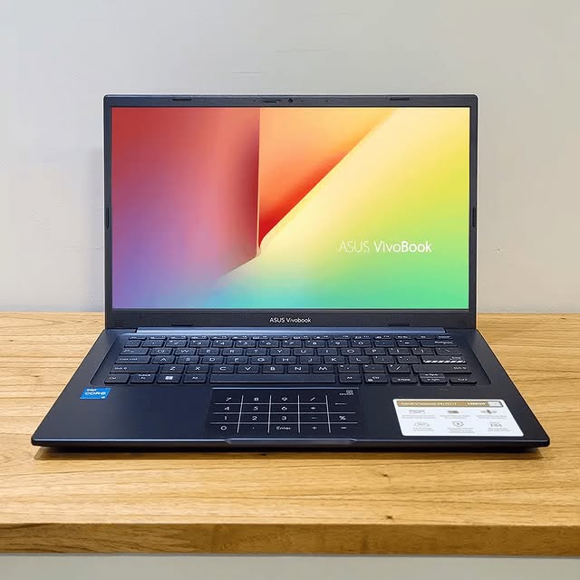 Notebook Asus vivobook i5 1334u 256gb SSD 12gb RAM