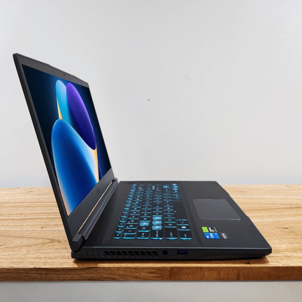 Notebook MSI THIN B13VF Gaming 16GB 512gb RTX 4060