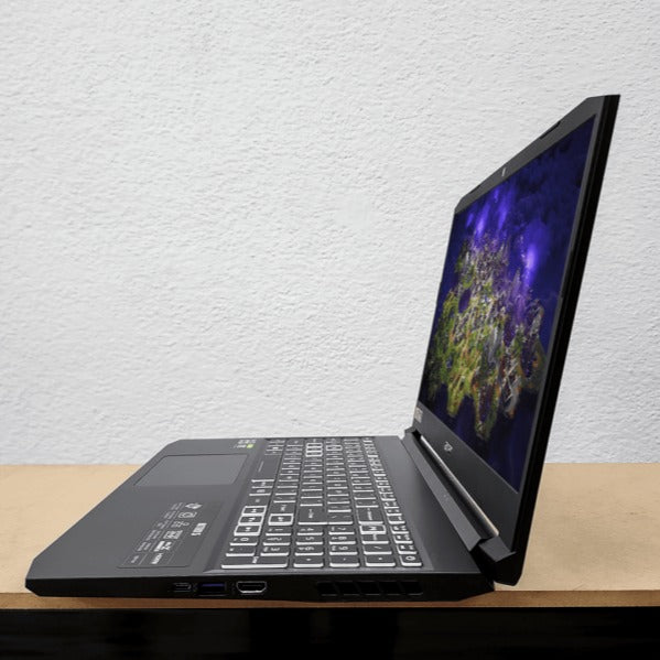 Notebook Acer Nitro 5 AN515-45-R6XD RYZEN 5 5600H RTX 3060 16GB 512GB